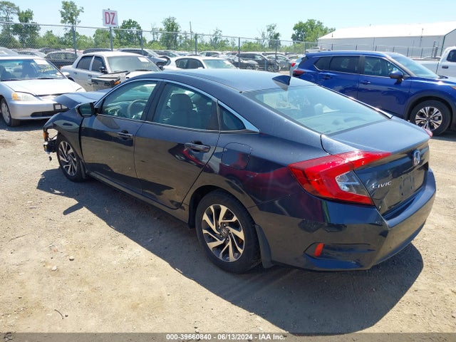 Honda CIVIC EX 2018 19XFC2F80JE013320 Image 3