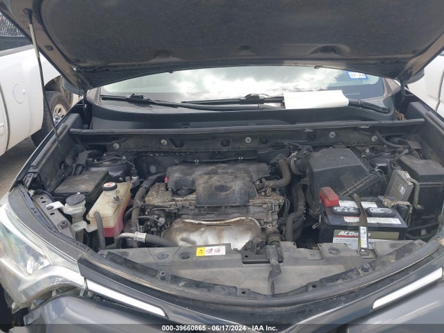 Toyota RAV4 LE 2017 JTMZFREVXHJ707529 Image 10
