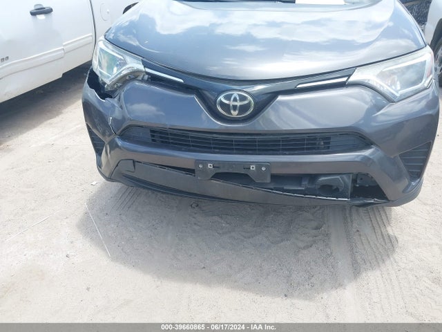 Toyota RAV4 LE 2017 JTMZFREVXHJ707529 Image 12