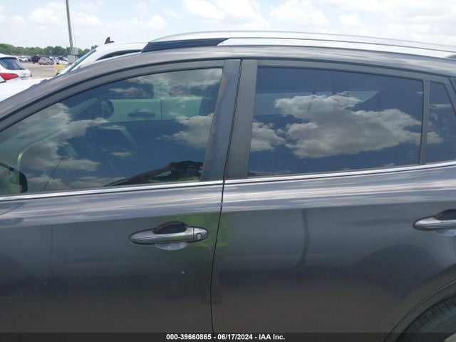 Toyota RAV4 LE 2017 JTMZFREVXHJ707529 Image 14