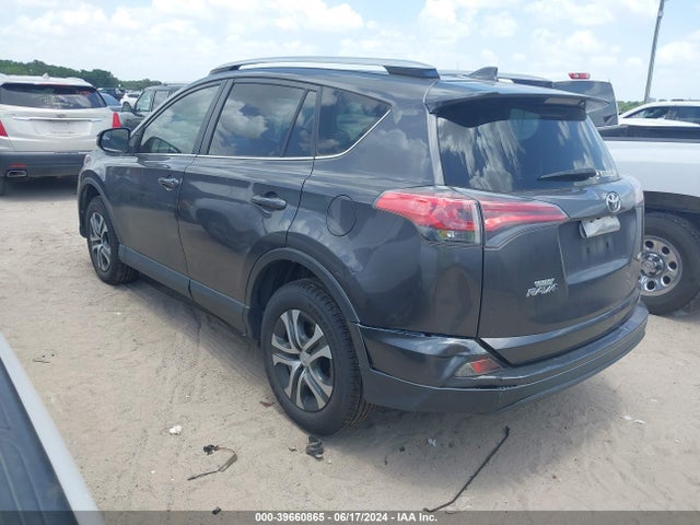 Toyota RAV4 LE 2017 JTMZFREVXHJ707529 Image 3