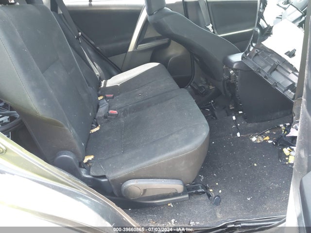 Toyota RAV4 LE 2017 JTMZFREVXHJ707529 Image 8