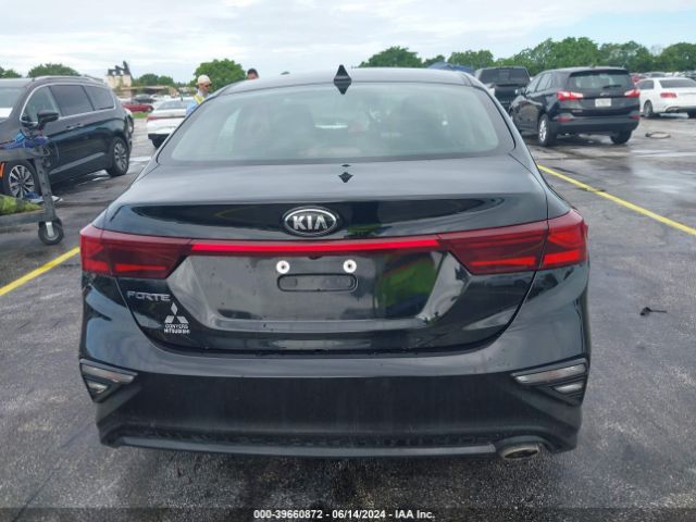 3KPF24AD5KE133442 KIA Forte Lxs