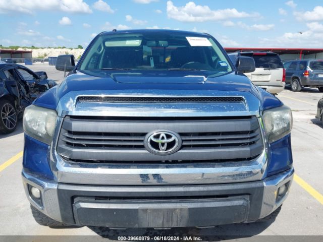 5TFUW5F1XEX389743 Toyota Tundra Sr5 5.7l V8