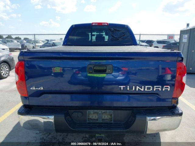 5TFUW5F1XEX389743 Toyota Tundra Sr5 5.7l V8