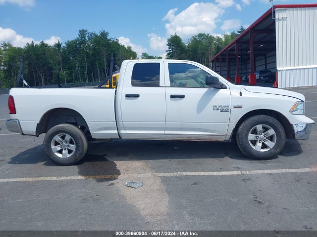 1C6RR7FT7KS690948 RAM 1500 Classic Tradesman Quad Cab 4x4 6'4 Box