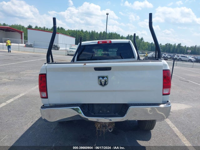 1C6RR7FT7KS690948 RAM 1500 Classic Tradesman Quad Cab 4x4 6'4 Box