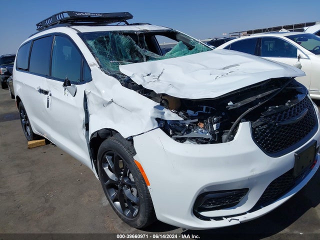 2C4RC3GG2NR232132 Chrysler Pacifica Limited Awd