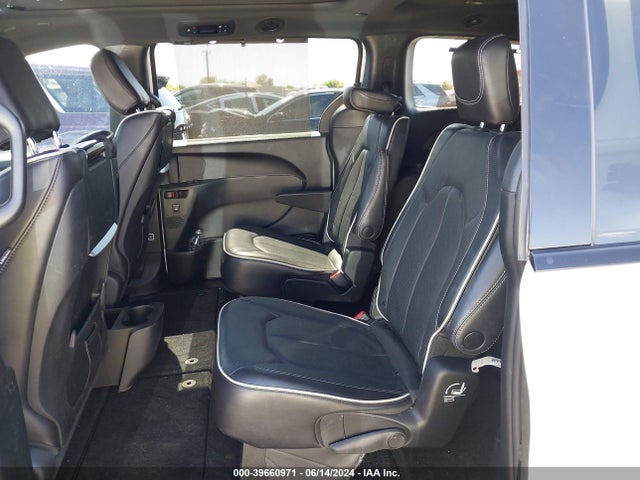 2C4RC3GG2NR232132 Chrysler Pacifica Limited Awd