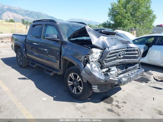 Toyota Tacoma Trd Sport 2017 5TFCZ5AN1HX099957 main image