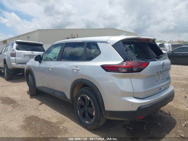 5N1BT3BB3RC685313 Nissan Rogue Sv Intelligent Awd