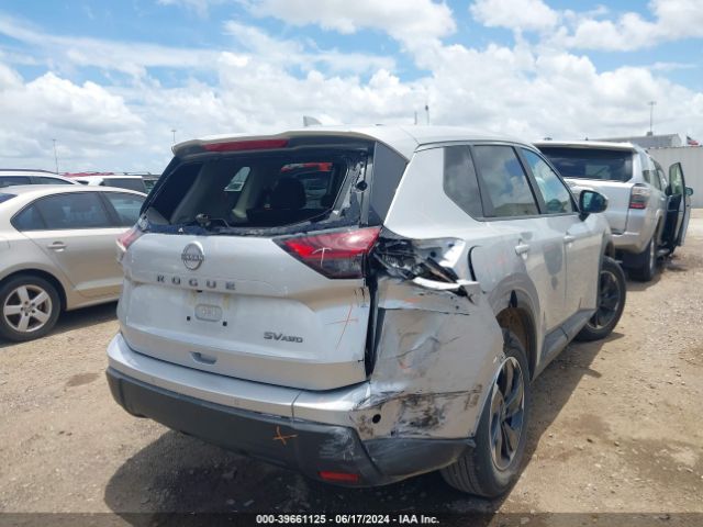 5N1BT3BB3RC685313 Nissan Rogue Sv Intelligent Awd