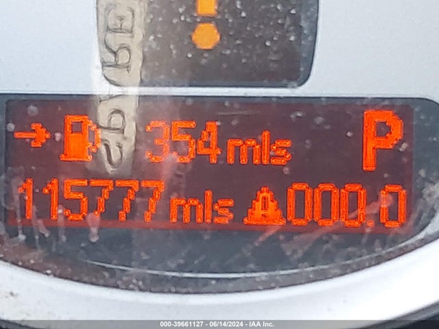 2010 MINI COOPER WMWMF3C54ATZ21630 Photo 6