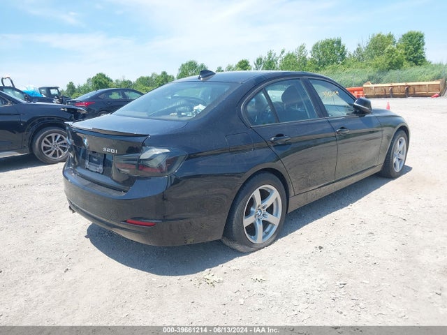 WBA3C3C57FP663186 BMW 320i Xdrive