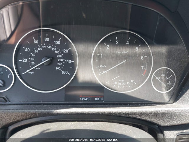 WBA3C3C57FP663186 BMW 320i Xdrive