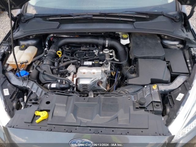 1FADP3FE9JL234886 Ford FOCUS SE