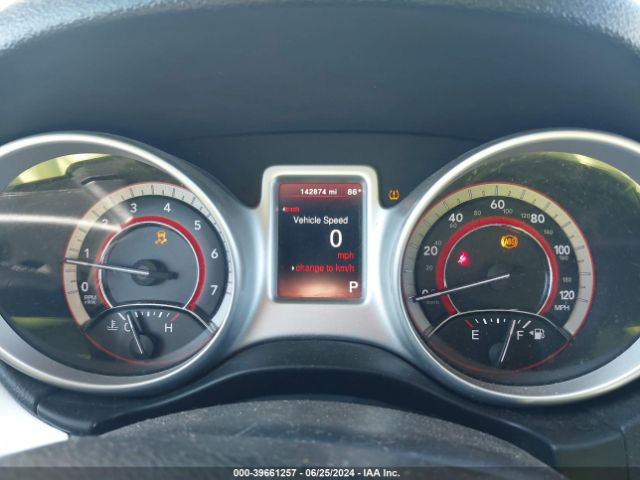 3C4PDCAB9JT274998 Dodge JOURNEY SE