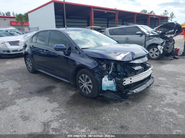Toyota Corolla Hybrid Le 2022 JTDEAMDE4NJ060042 главное изображение