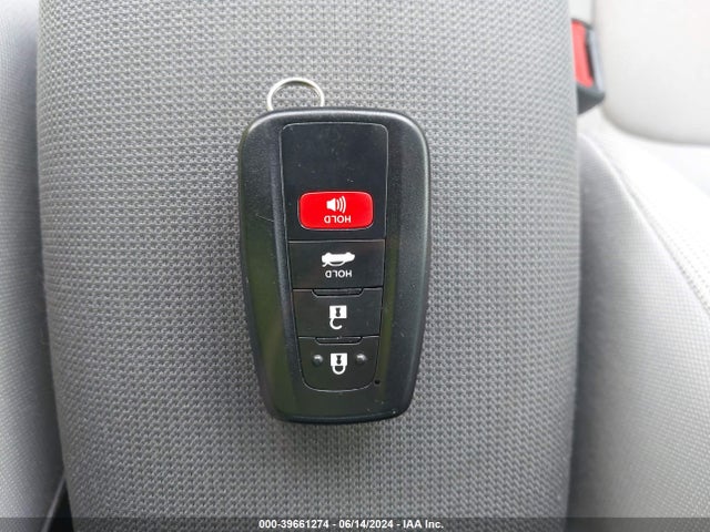 Toyota Corolla Hybrid Le 2022 JTDEAMDE4NJ060042 Image 11