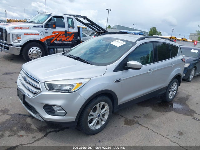 Ford ESCAPE SE 2018 1FMCU9GD4JUB75680 Image 2