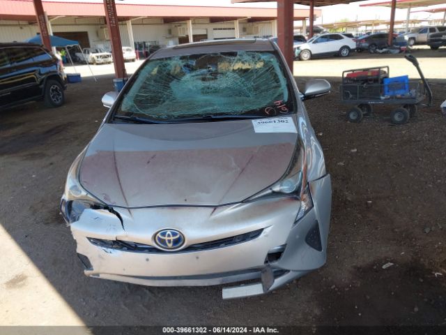 JTDKARFU3J3058284 Toyota Prius Four