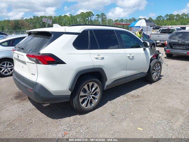 Toyota Rav4 Xle Premium 2021 2T3C1RFV4MW163088 Image 4
