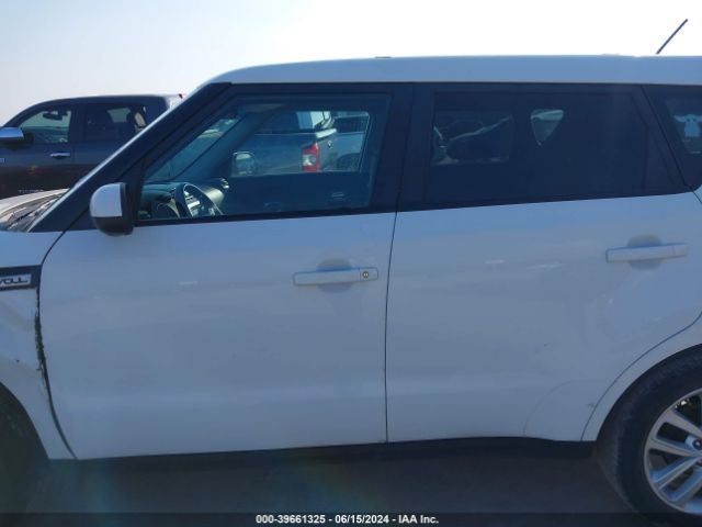 KNDJP3A58J7902609 KIA SOUL +