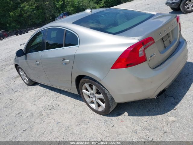 YV126MFK4G2391475 Volvo S60 T5 Drive-e Premier