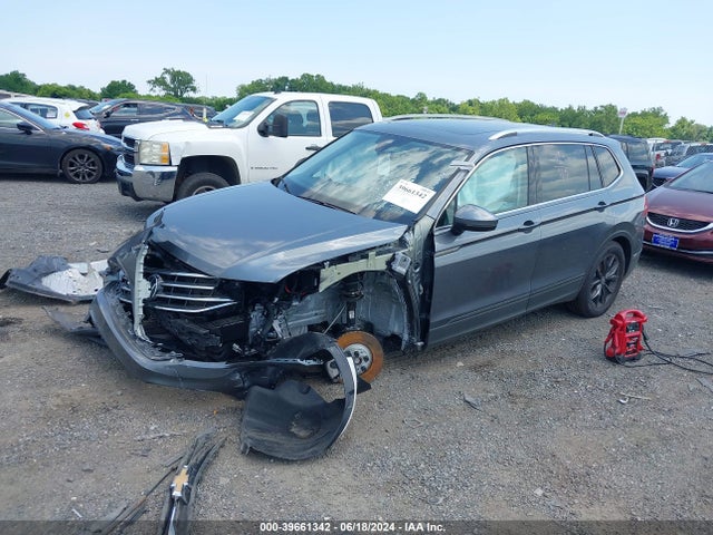 3VVMB7AX8RM035199 Volkswagen Tiguan 2.0t Se