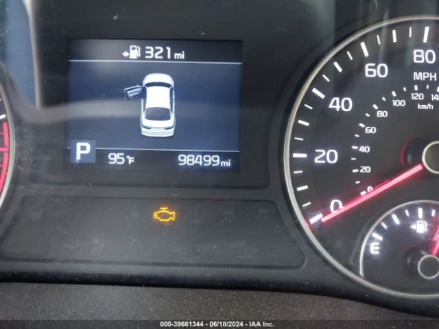 5XXGT4L3XLG440877 KIA Optima Se