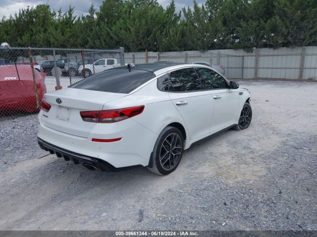 5XXGT4L3XLG440877 KIA Optima Se