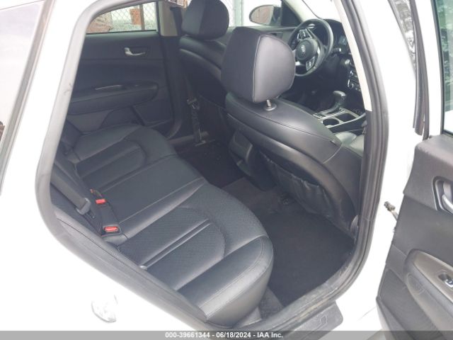 5XXGT4L3XLG440877 KIA Optima Se
