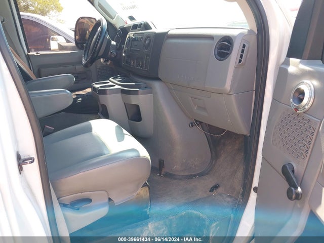 Ford E-150 Commercial 2014 1FTNE1EW6EDA17234 Image 5