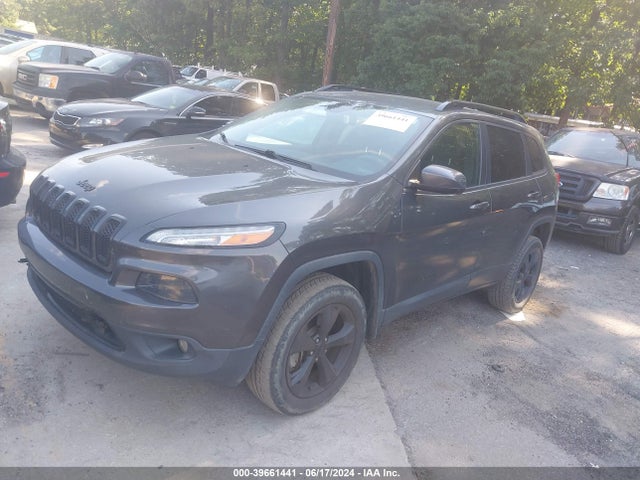 1C4PJMCS1FW774845 Jeep Cherokee Latitude Altitude