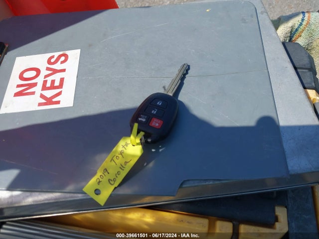 Toyota COROLLA SE 2019 2T1BURHEXKC156721 Image 11