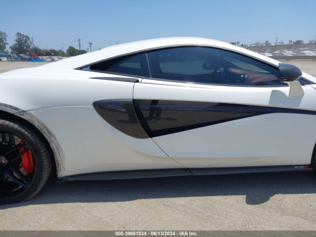 SBM13DAA6GW000271 Mclaren 570S