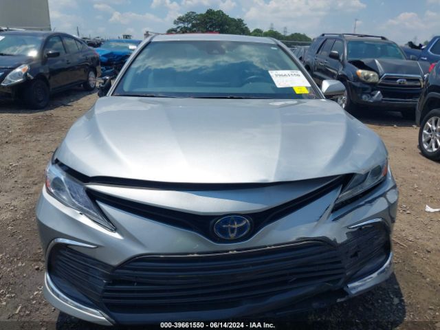4T1F31AK7NU571732 Toyota Camry Xle Hybrid