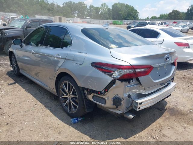 4T1F31AK7NU571732 Toyota Camry Xle Hybrid
