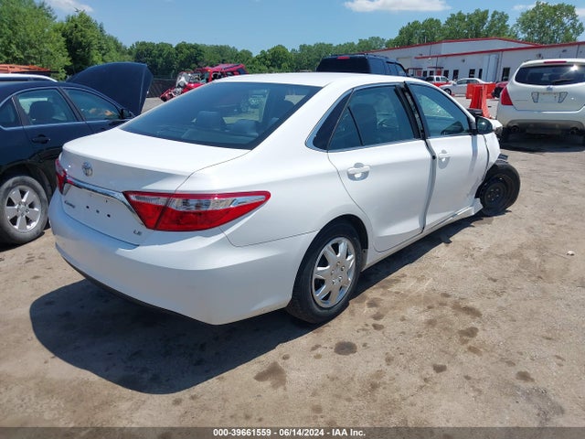 Toyota CAMRY LE 2017 4T1BF1FK4HU327765 Image 4
