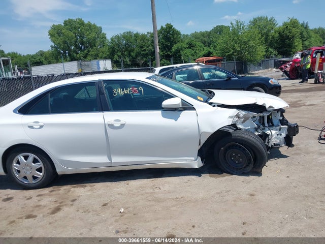 Toyota CAMRY LE 2017 4T1BF1FK4HU327765 Image 6