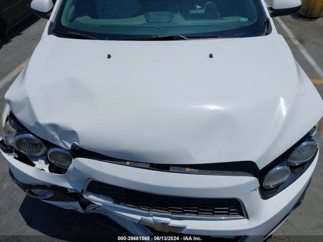 Chevrolet Sonic Ltz Auto 2015 1G1JE6SB9F4202708 Image 10
