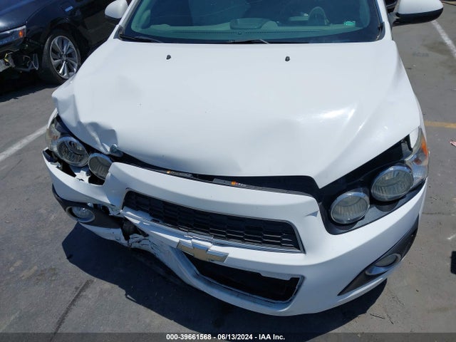 Chevrolet Sonic Ltz Auto 2015 1G1JE6SB9F4202708 Image 6