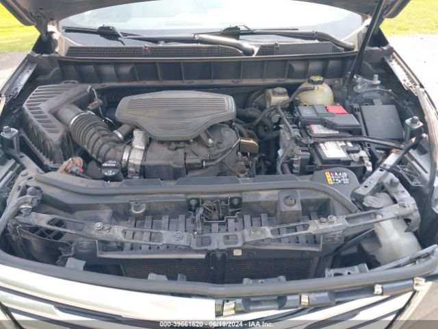 1GYKNBRSXJZ100706 Cadillac Xt5 Standard
