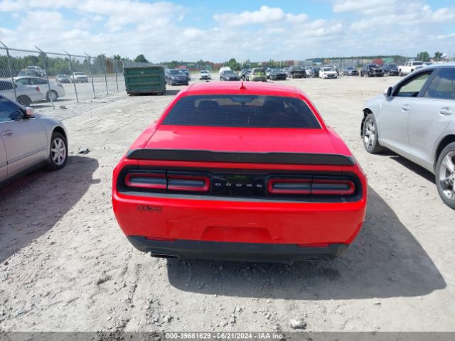 2C3CDZFJ9JH278807 Dodge Challenger R/t Scat Pack