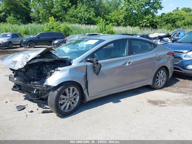 Hyundai ELANTRA SE 2015 5NPDH4AE0FH589106 Image 2
