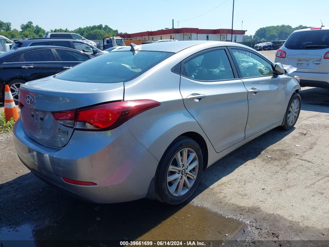 Hyundai ELANTRA SE 2015 5NPDH4AE0FH589106 Image 4