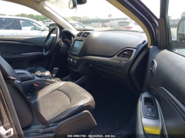 3C4PDCGG5KT783118 Dodge Journey Crossroad
