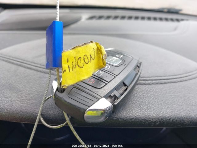 5LMCJ3C95HUL07859 Lincoln Mkc Reserve