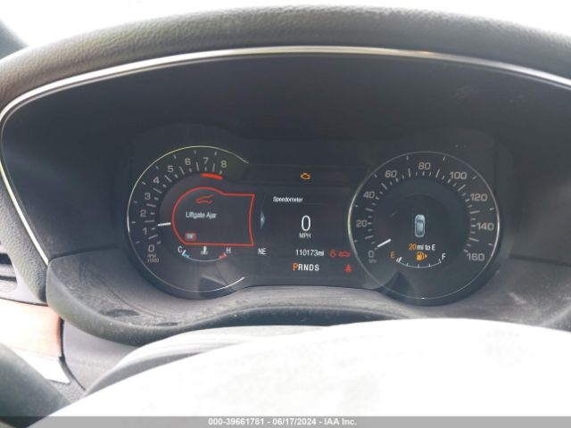 5LMCJ3C95HUL07859 Lincoln Mkc Reserve