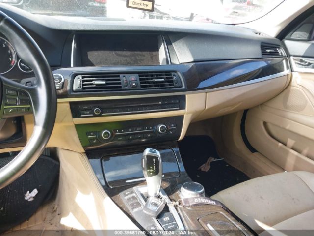 WBA5A5C5XFD518140 BMW 528I